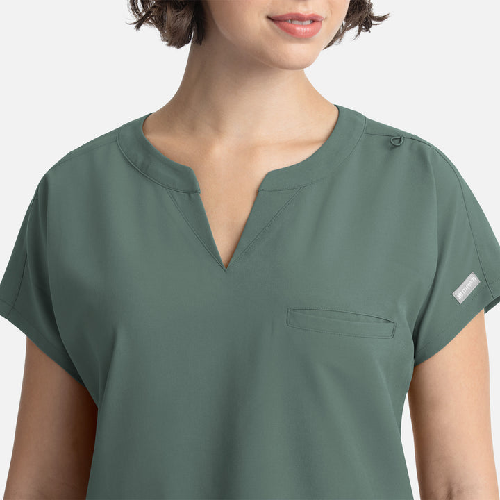 Women's top -  Mandarin collar - MOMENTUM - 5003